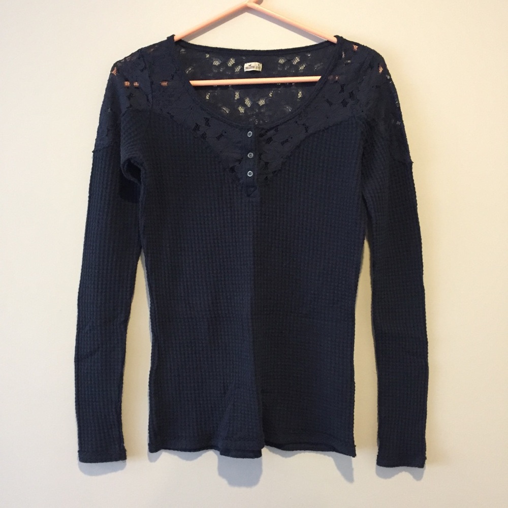 HOLLISTER 2 bundle long sleeve waffle knit